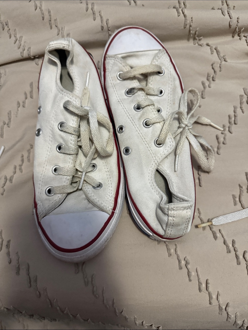 Kids White Canvas Low-Top Sneakers with Red Trim